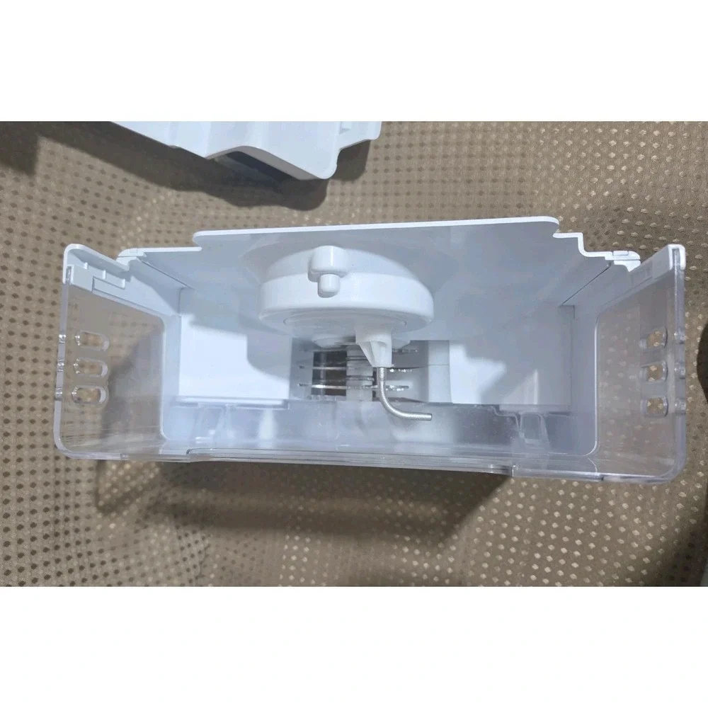 LG Refrigerator Ice Maker Bin & Auger Motor P# EAU60783827